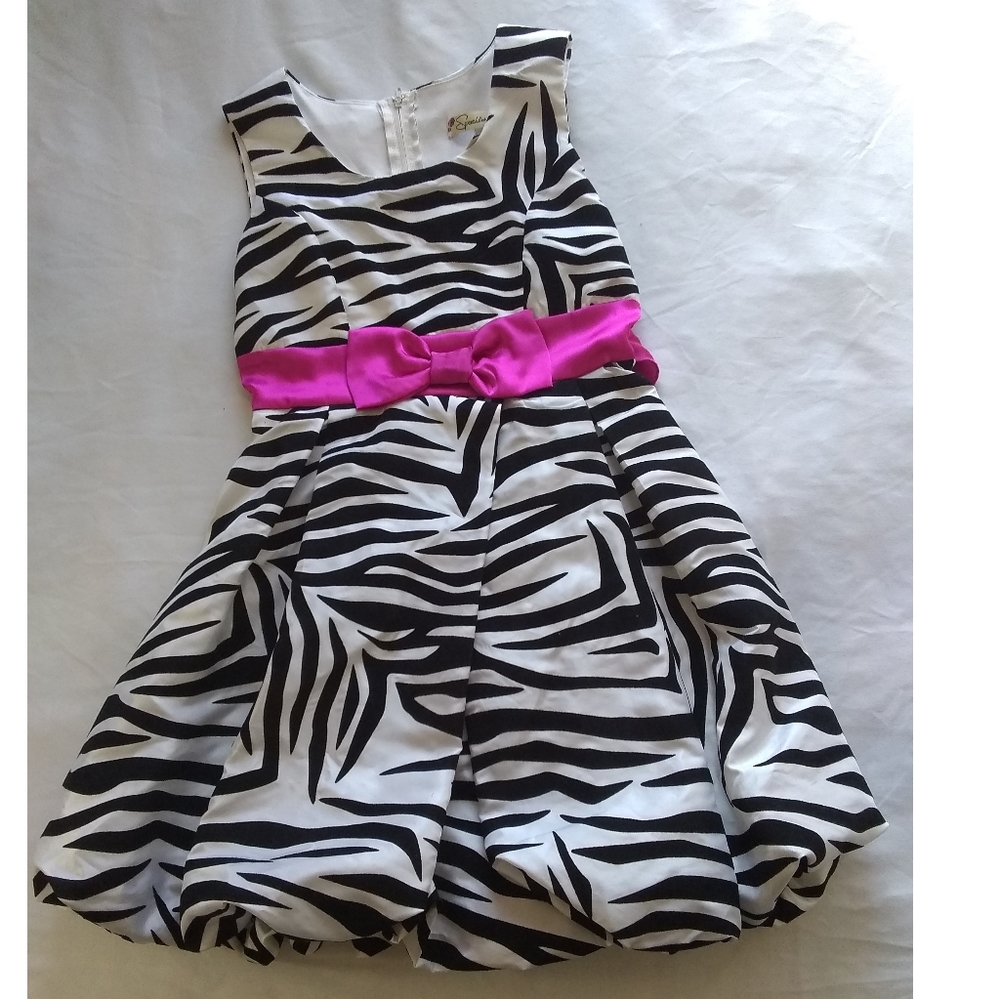 Size 8 Speechless dress